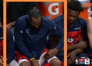 开云足球直播-关于快船防守核心再添伤患，季后赛前景堪忧的信息