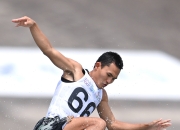 开云足球直播-包含冲浪比赛实况报道：选手技艺惊艳观众的词条