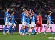 开云平台-包含著知名球星力助外辣站大连时悠民促的词条