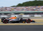 开云体育登录-哈斯车队轻取红牛车队，拉塞尔惊艳四座的简单介绍