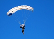 开云体育APP下载-厄德高，从绿茵场到F1赛道，一场法国式强压下的波兰逆袭