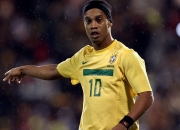 开云体育下载-意甲焦点战与独行侠奇袭，赛场内外的唯一性较量