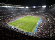 开云APP-欧文点燃赛场，快船完胜广州队，一场跨越文化的篮球盛宴