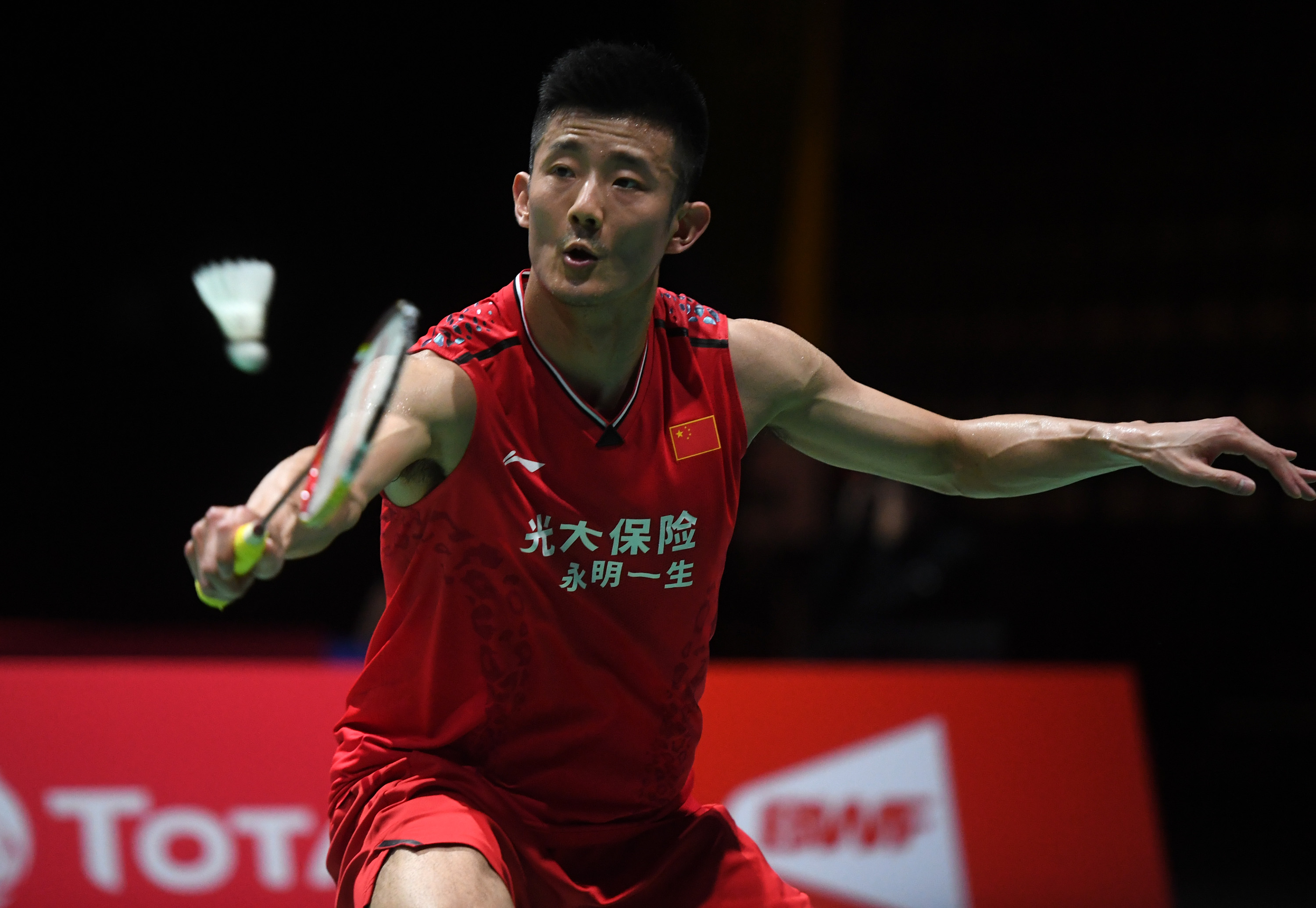 英格兰羽毛球队鏖战丹麦羽毛球队，谌龙完成帽子戏法的简单介绍