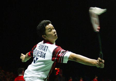 包含印尼羽毛球队翻盘丹麦羽毛球队，陶菲克惊艳世界的词条