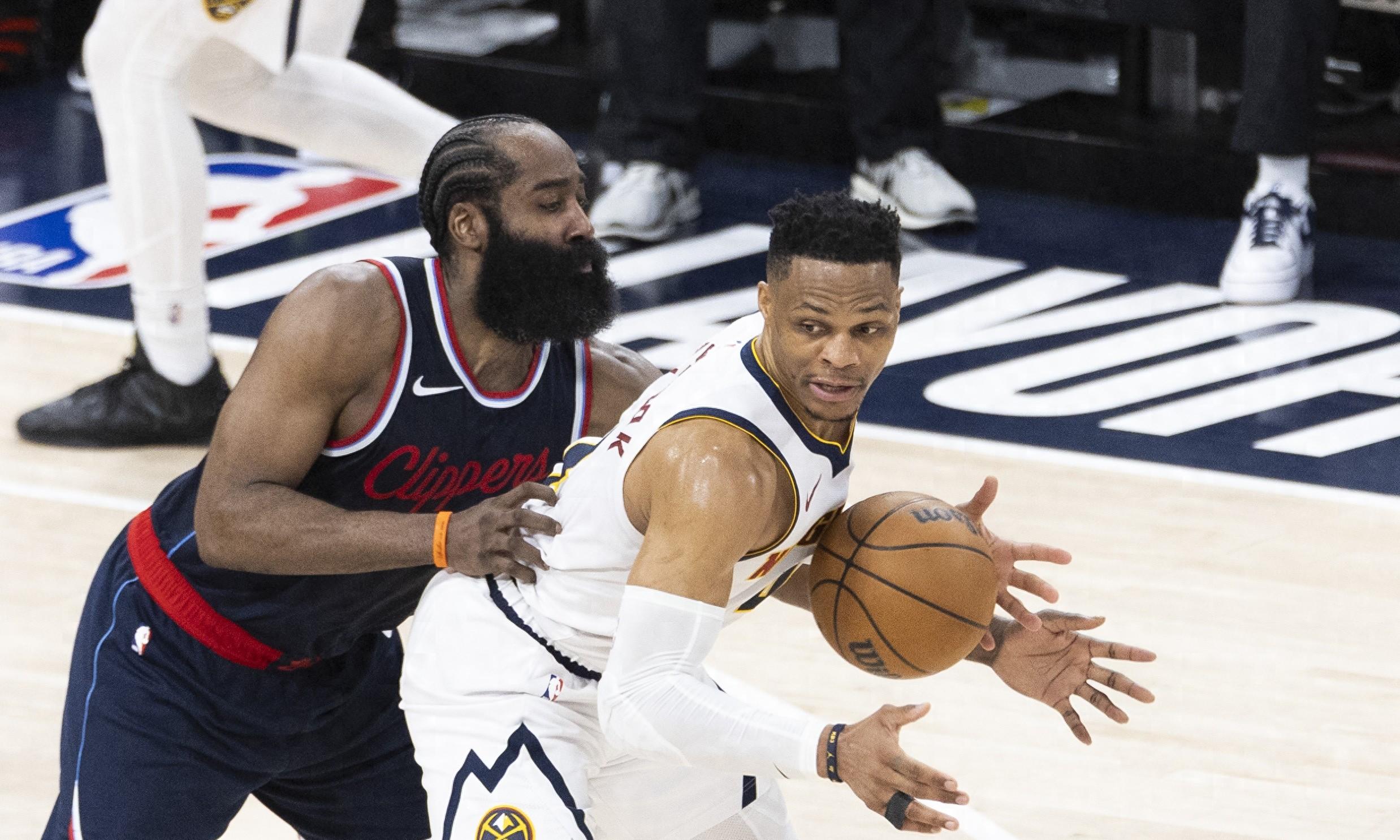 关于快船防守核心再添伤患,季后赛前景堪忧的信息 关于快船防守核心再添伤患,季后赛前景堪忧的信息