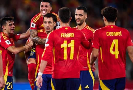 西班牙足球国家队实力强大,连续两场零封对手 西班牙足球国家队实力强大,连续两场零封对手