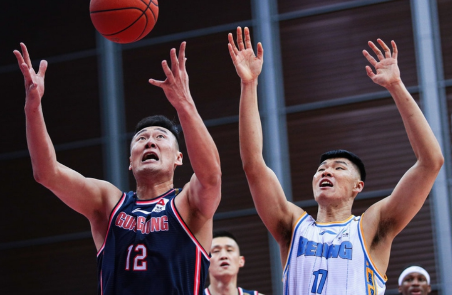 新科篮球冠军被挑战,能否成功卫冕?的简单介绍 新科篮球冠军被挑战,能否成功卫冕?的简单介绍