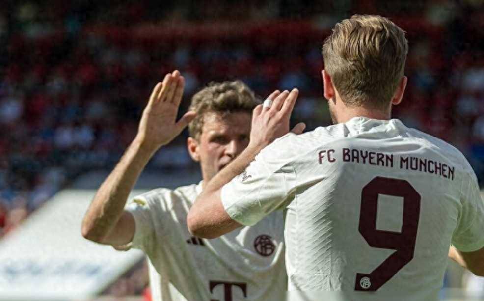 包含拜仁遭遇痛失，憾失晋级机会的词条