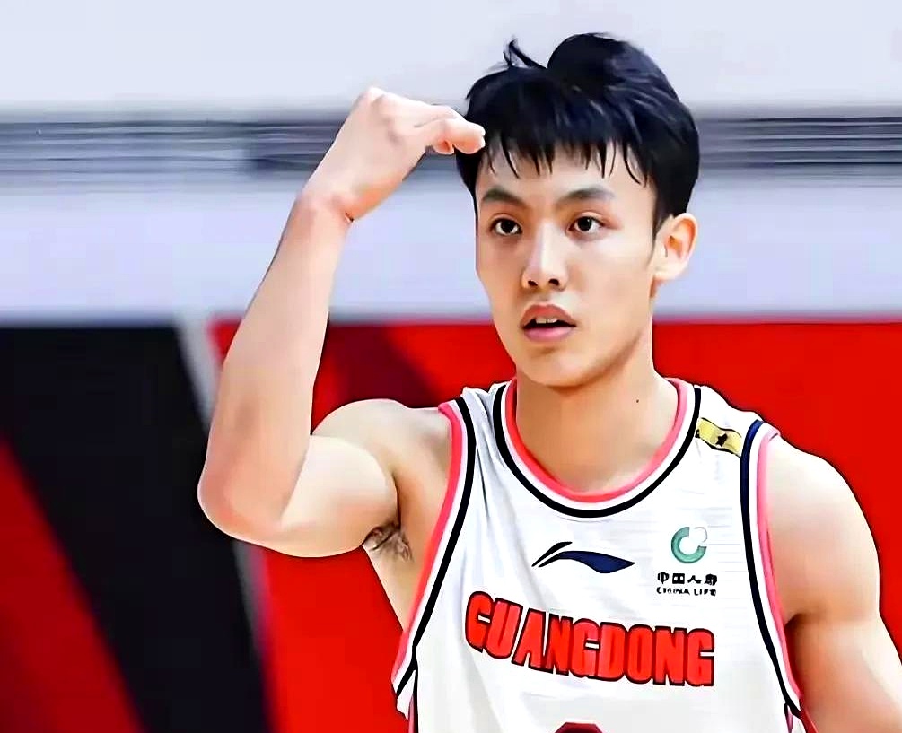 包含勇士鏖战四川队,高诗岩惊艳四座的词条 包含勇士鏖战四川队,高诗岩惊艳四座的词条