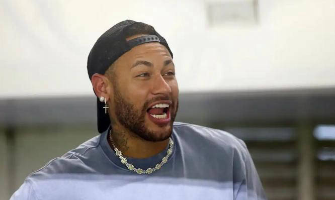 尤文横扫国际米兰,内马尔刷新纪录 尤文横扫国际米兰,内马尔刷新纪录