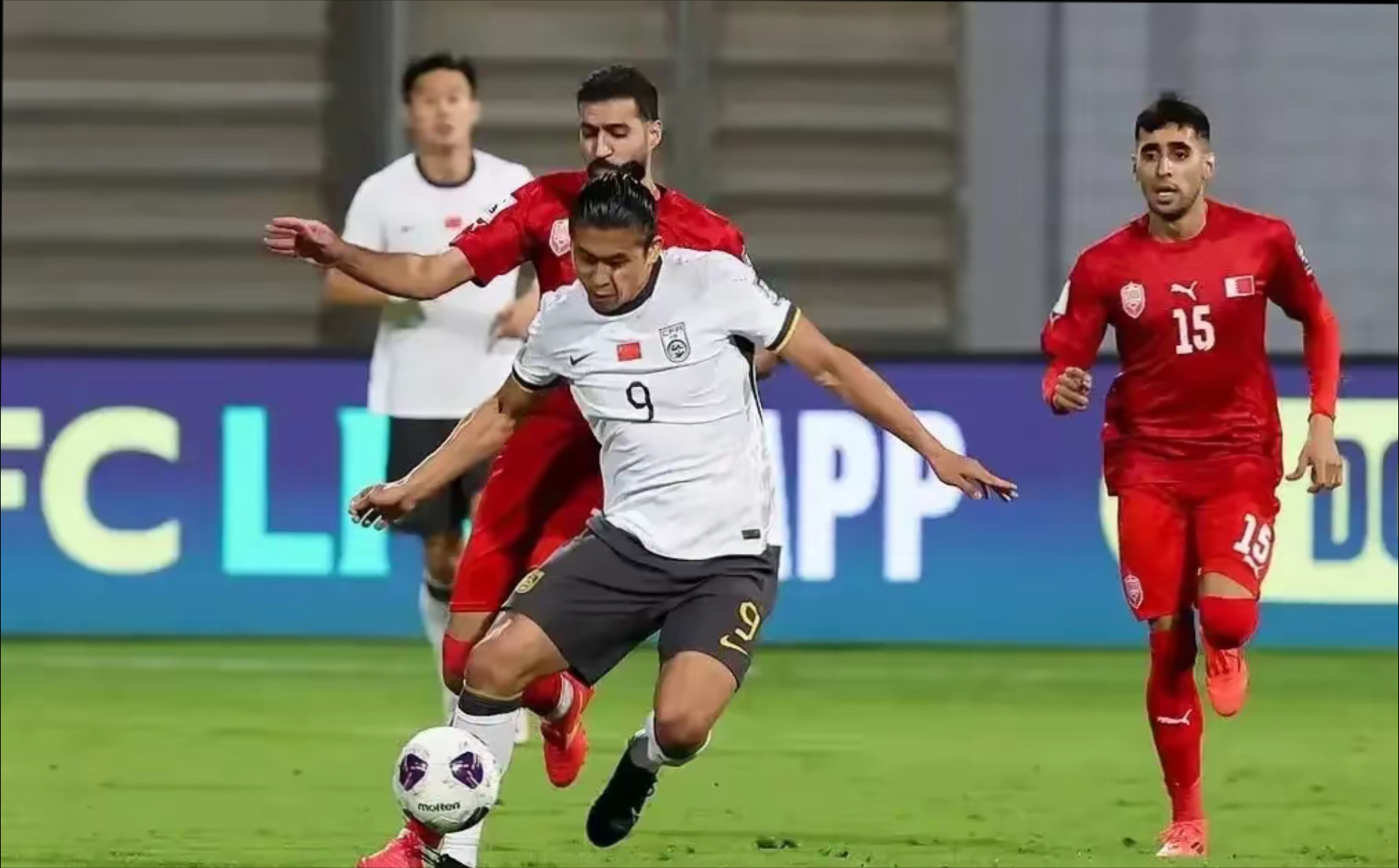 英格兰队鏖战法国队,林高远统治全场的简单介绍 英格兰队鏖战法国队,林高远统治全场的简单介绍