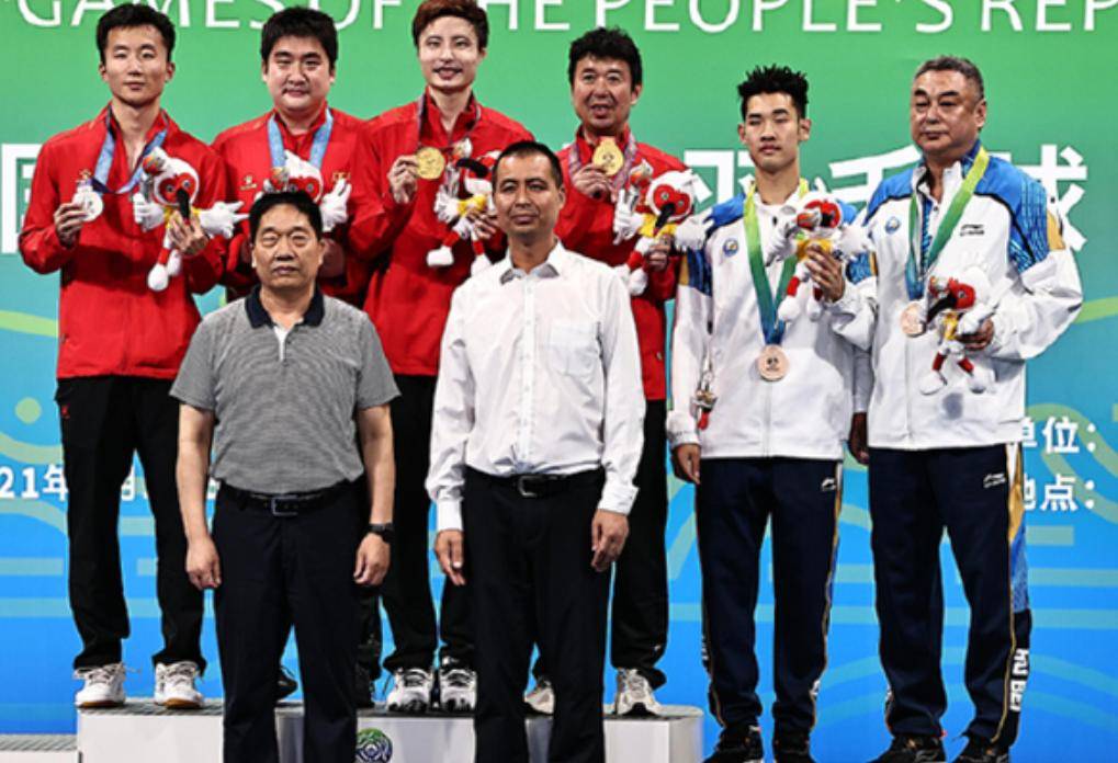 印度队绝杀马来西亚队,石宇奇带队取胜 印度队绝杀马来西亚队,石宇奇带队取胜