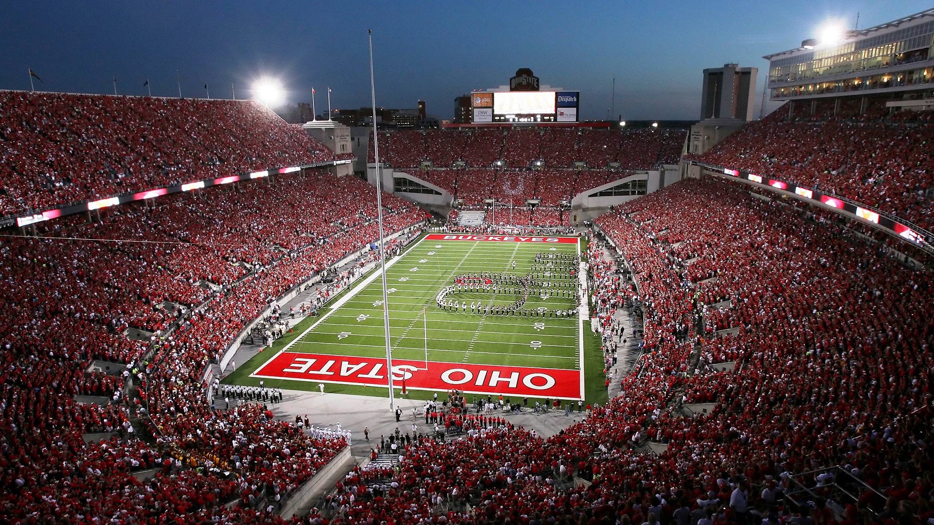 辽宁队对阵独行侠，布伦森点燃赛场的跨洋篮球对话