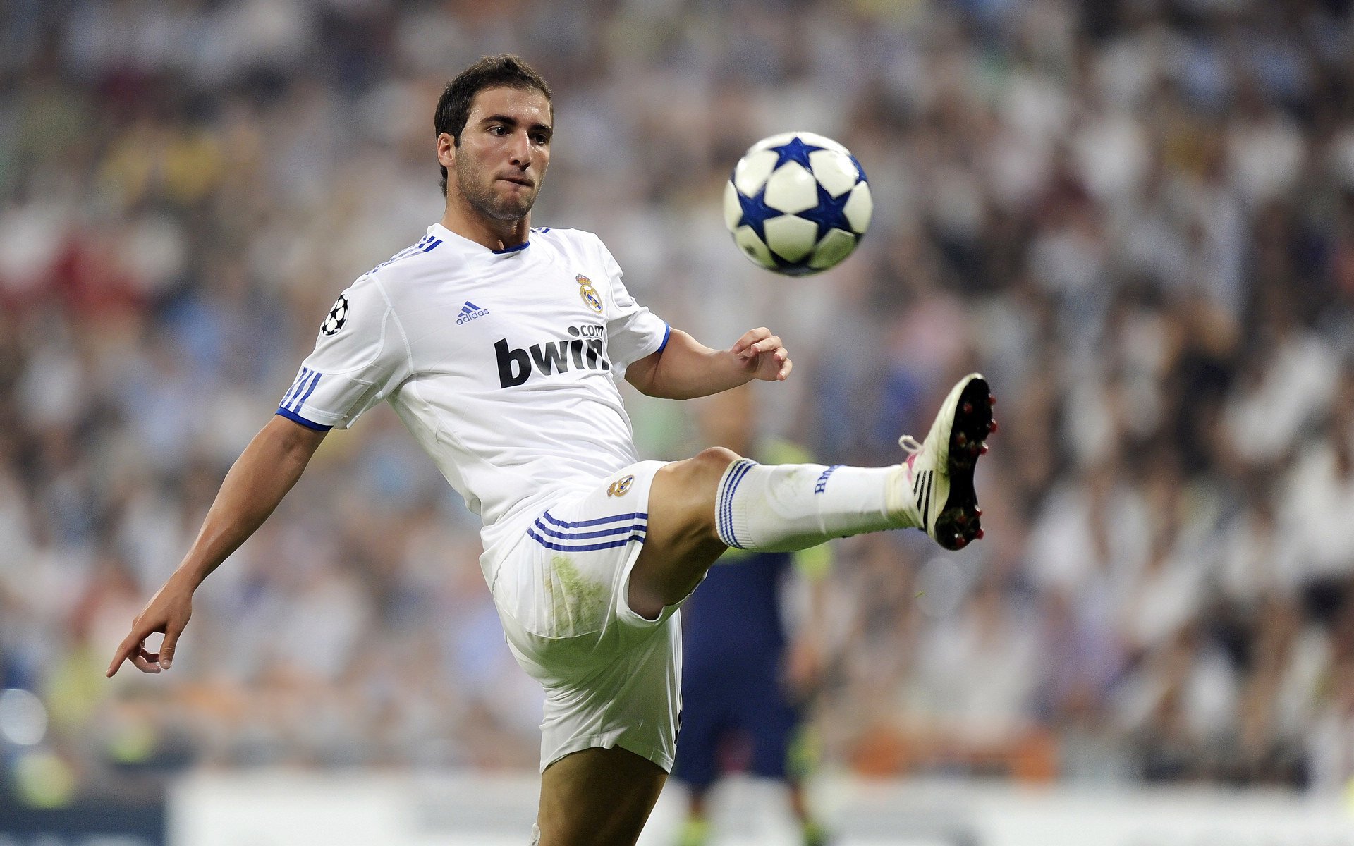 凯塞多爆发,塞维利亚如何以瑞士钟表般的节奏掌控全局